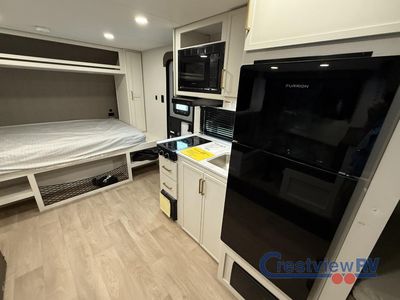 2026 Grand Design Transcend One — photo 8 view