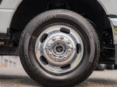 2024 Ford F-350SD - Photo 10