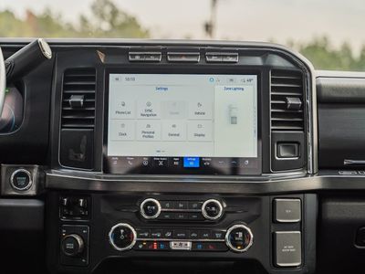 2024 Ford F-350SD - Photo 43