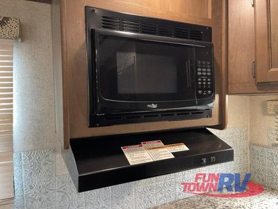 2018 Keystone RV Cougar X-lite - Photo 14