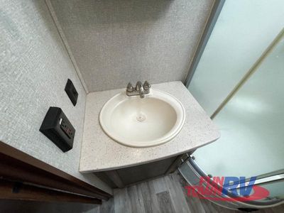 2018 Keystone RV Cougar X-lite - Photo 23