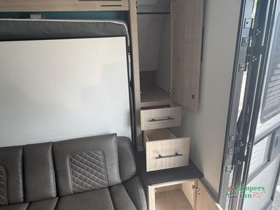 2025 Grand Design Imagine XLS — photo 17 view