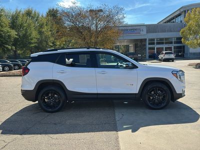 2022 GMC Terrain - Photo 8