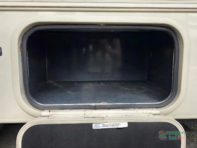 2021 Coachmen RV Leprechaun — photo 12 view