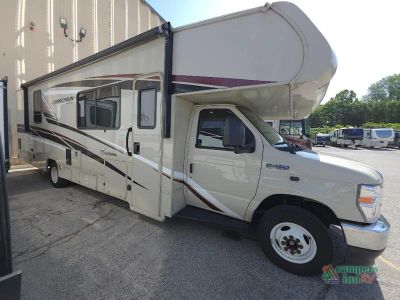 2021 Coachmen RV Leprechaun — photo 8 view