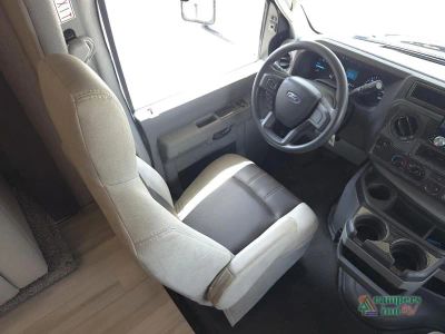 2021 Coachmen RV Leprechaun — photo 24 view