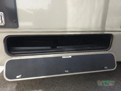 2021 Coachmen RV Leprechaun — photo 13 view