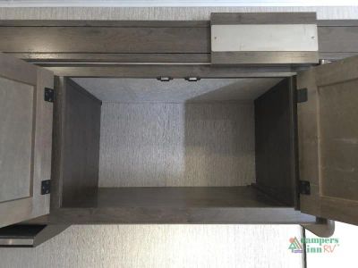 2021 Coachmen RV Leprechaun — photo 47 view