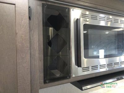 2021 Coachmen RV Leprechaun — photo 46 view