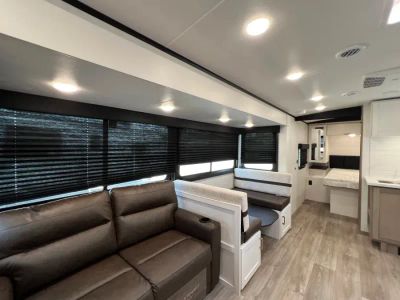 2027 Jayco NORTH TRAIL — photo 11 view