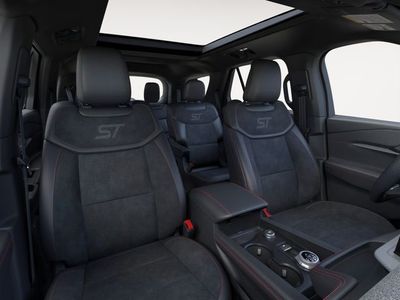 2026 Ford Explorer — photo 22 view
