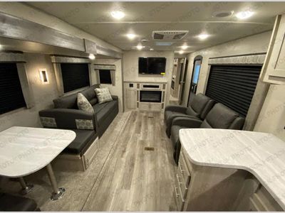 2022 Coachmen Catalina Legacy - Photo 5