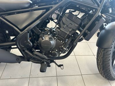 2024 Honda Rebel 300 - Photo 9