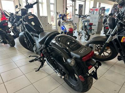 2024 Honda Rebel 300 - Photo 3
