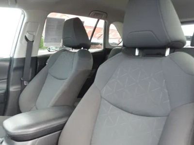 2024 Toyota RAV4 — photo 27 view