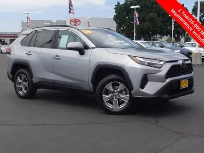 2024 Toyota RAV4 — photo 7 view