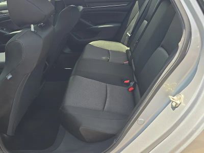 2019 Honda Accord Sedan — photo 16 view