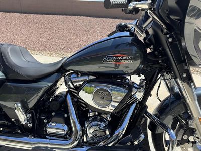 2025 Harley-Davidson FLHX - Street Glide — photo 11 view
