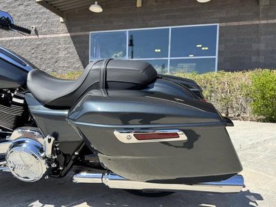 2025 Harley-Davidson FLHX - Street Glide — photo 15 view