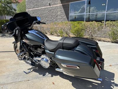 2025 Harley-Davidson FLHX - Street Glide — detail view