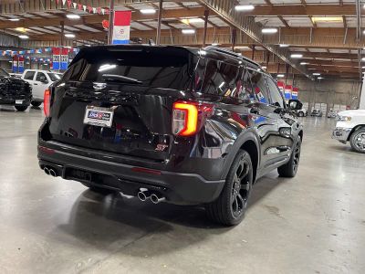 2023 Ford Explorer — detail view