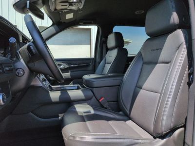 2024 GMC Yukon XL - Photo 12