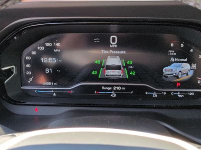 2024 GMC Yukon XL - Photo 14
