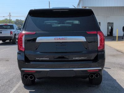 2024 GMC Yukon XL - Photo 4