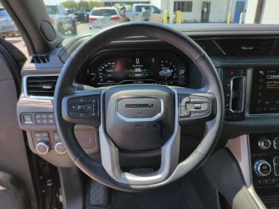 2024 GMC Yukon XL - Photo 11