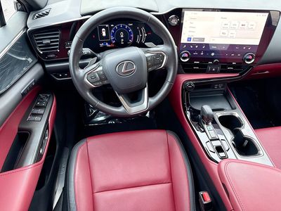 2024 Lexus NX - Photo 17