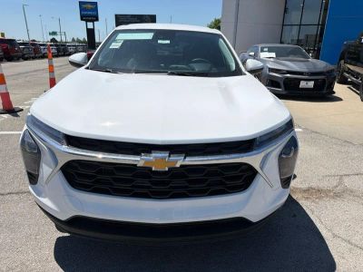 2026 Chevrolet Trax — photo 8 view