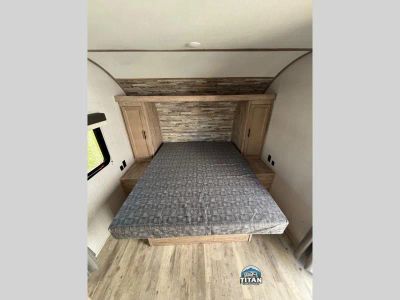 2023 Gulf Stream RV Kingsport Ultra Lite - Photo 10