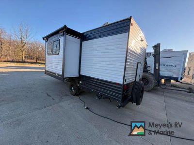 2025 Keystone RV Springdale Classic Mini - Photo 14
