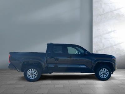 2026 Toyota Tacoma - Photo 7