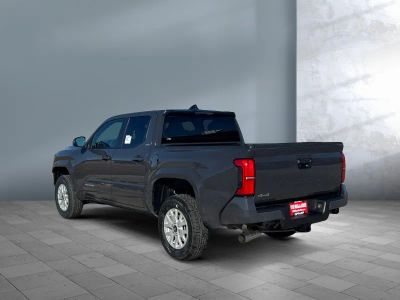 2026 Toyota Tacoma - Photo 4
