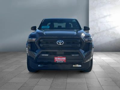 2026 Toyota Tacoma - Photo 2