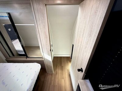 2026 East to West Acclaim - Photo 24