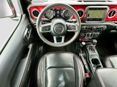 2023 Jeep Wrangler — photo 21 view