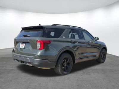 2022 Ford Explorer - Photo 5