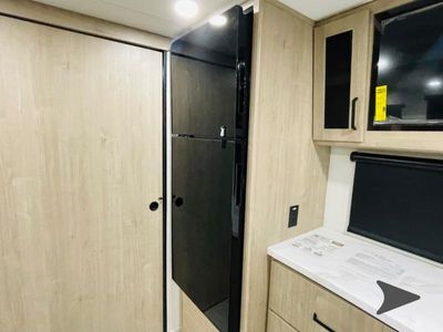 2026 Grand Design Imagine XLS - Photo 33