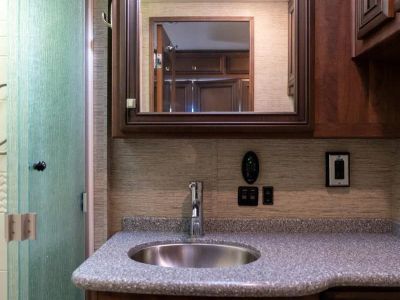 2018 Newmar BAY STAR - Photo 23
