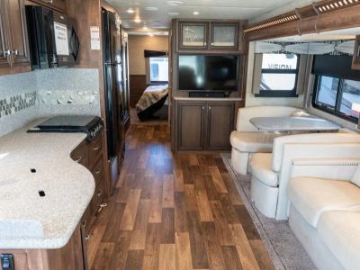 2018 Newmar BAY STAR - Photo 5