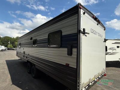 2021 Forest River RV Cherokee — interior view