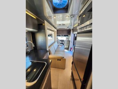 2021 Airstream Atlas - Photo 11