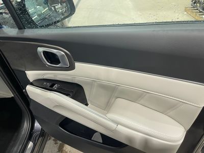 2025 Kia Sorento — photo 21 view