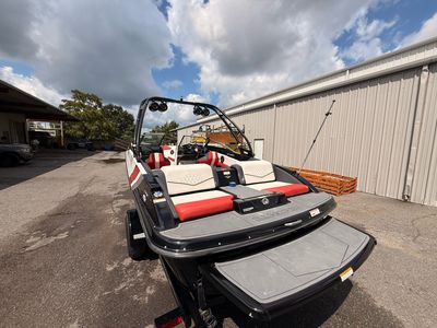 2016 Glastron GTS 207 - Photo 4