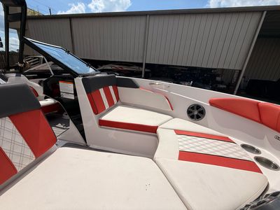 2016 Glastron GTS 207 - Photo 50