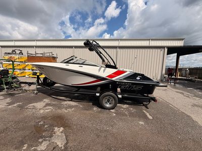 2016 Glastron GTS 207 - Photo 3