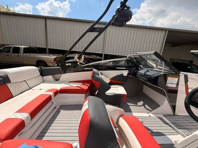 2016 Glastron GTS 207 - Photo 47
