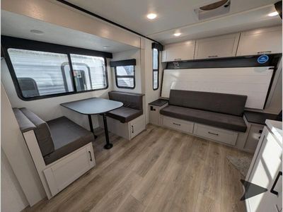 2026 Jayco Jay Feather Air — photo 11 view